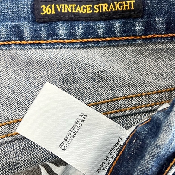 Lucky Brand Men's Straight Jeans - Blue - Picture 10 of 10
